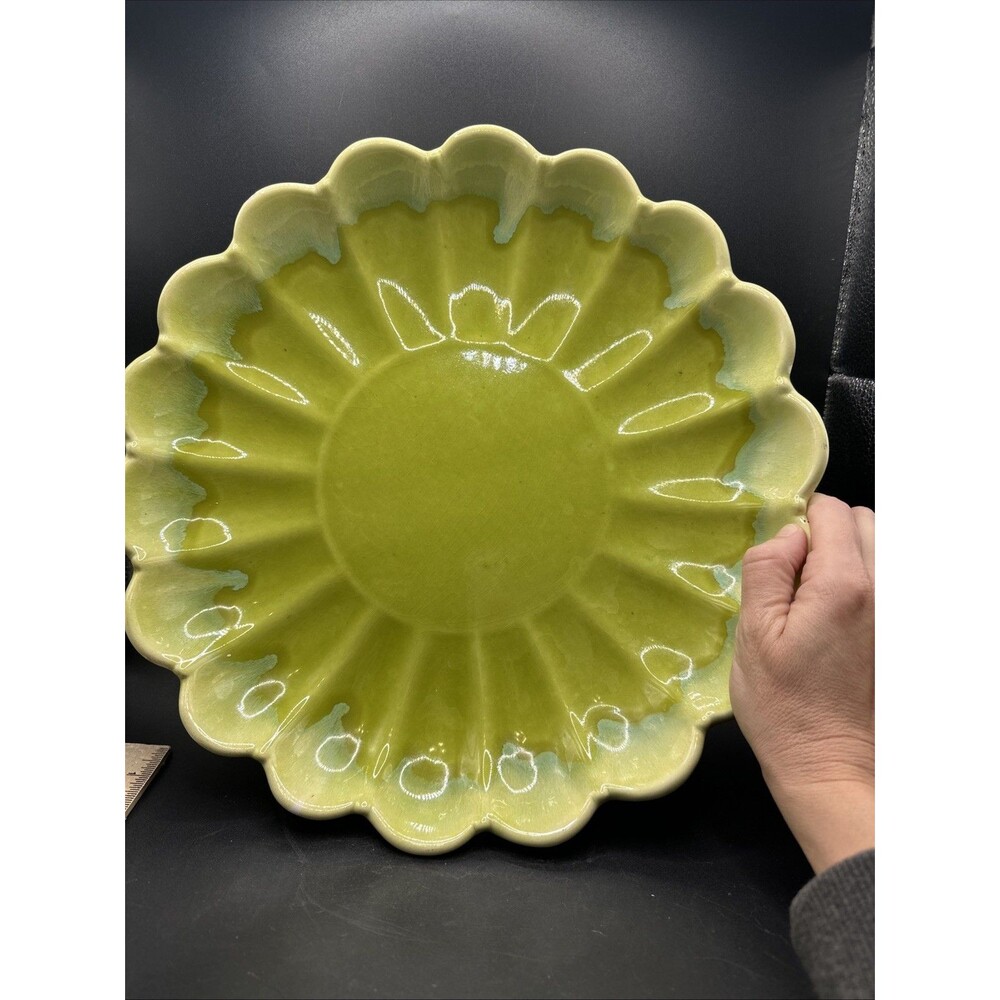 Vintage Royal Haeger  Pottery Green Drip Console Shallow Scalloped Bowl 13 Inch